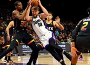 开云APP-国王队主教练战术高超，调动全队士气取得连胜的简单介绍