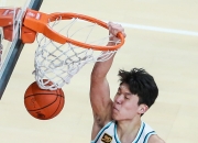 开云体育直播-队员表现出色，带领球队实现重要胜利的简单介绍