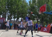 开云官方app入口-青岛队发挥团队配合，奏响胜利乐章的简单介绍