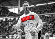 开云体育官网-年度焦点之战，勇士闪电战术击溃雷霆，速胜背后的战略革命