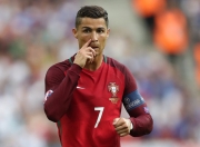 开云体育平台APP-范弗利特关键回合不手软，独行侠掀翻老鹰，一场关于决心的胜利