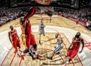 开云APP-逆转与燃烧，日本队的绝地反击与奥恰洛夫的不灭斗志