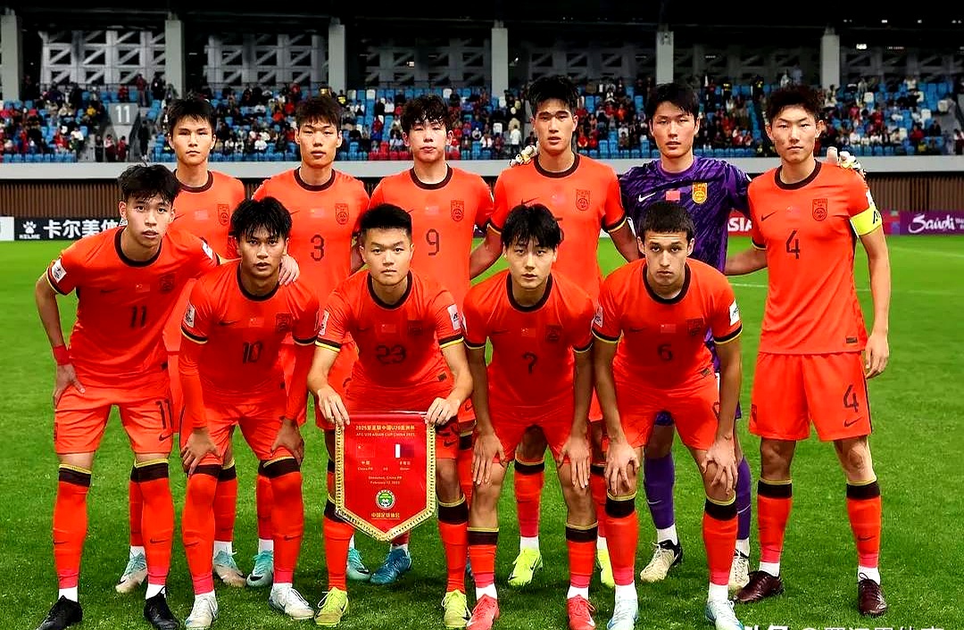 关于中国青年足球风云再起,中国队斩获新冠军的信息 关于中国青年足球风云再起,中国队斩获新冠军的信息
