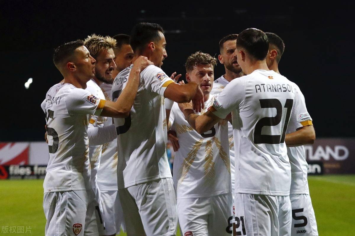 马其顿队在欧国联比赛中奋勇拼搏