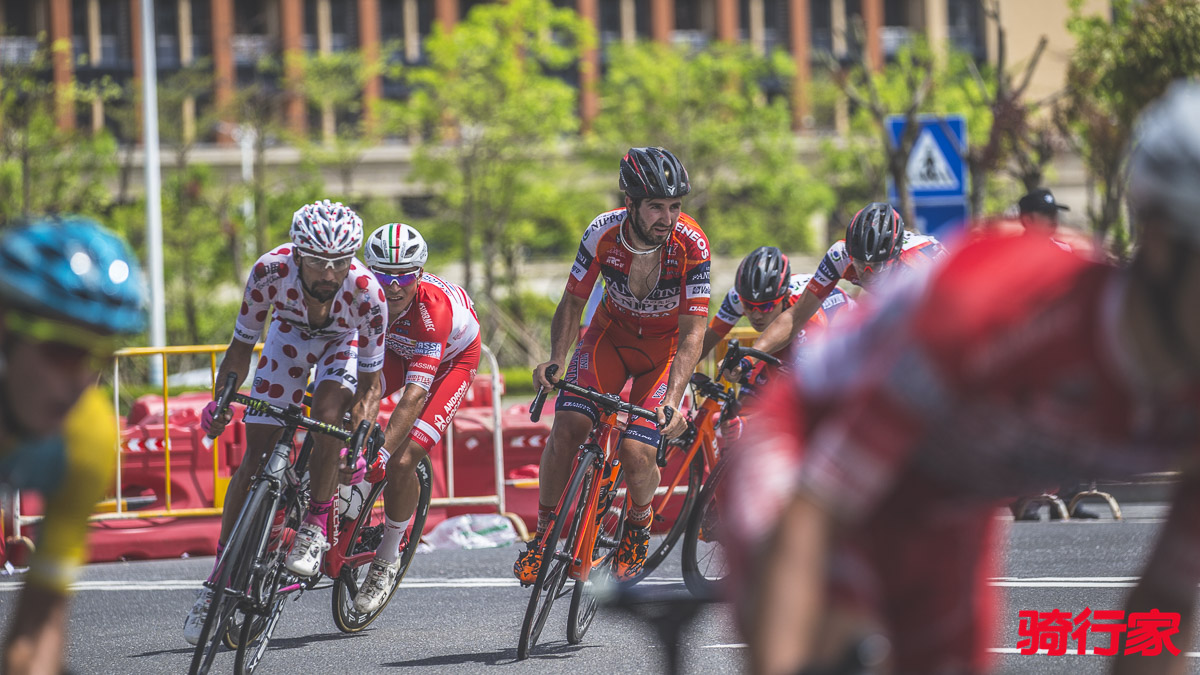 白俄罗斯国家队在比赛中力压群雄，赢得胜利