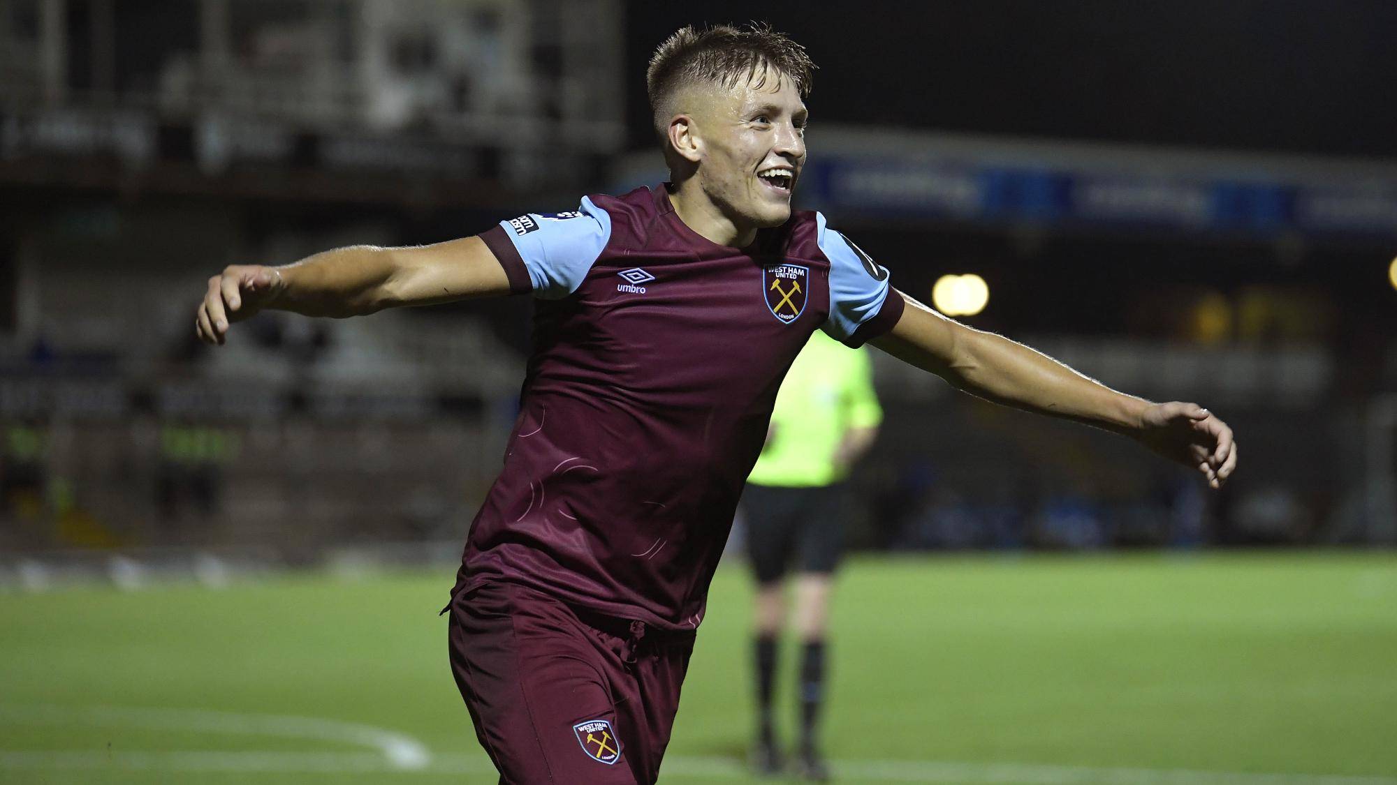 关于西汉姆联客场惜败，遭遇连败局面的信息