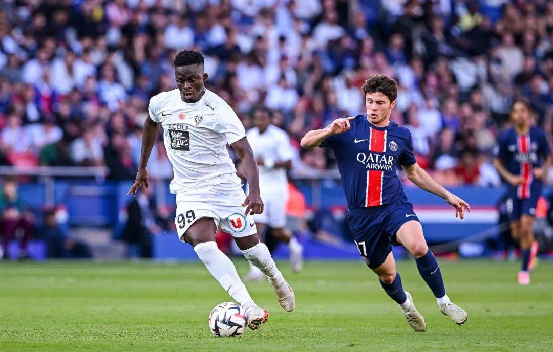 摩纳哥不敌里尔，法甲战绩稍显低迷的简单介绍