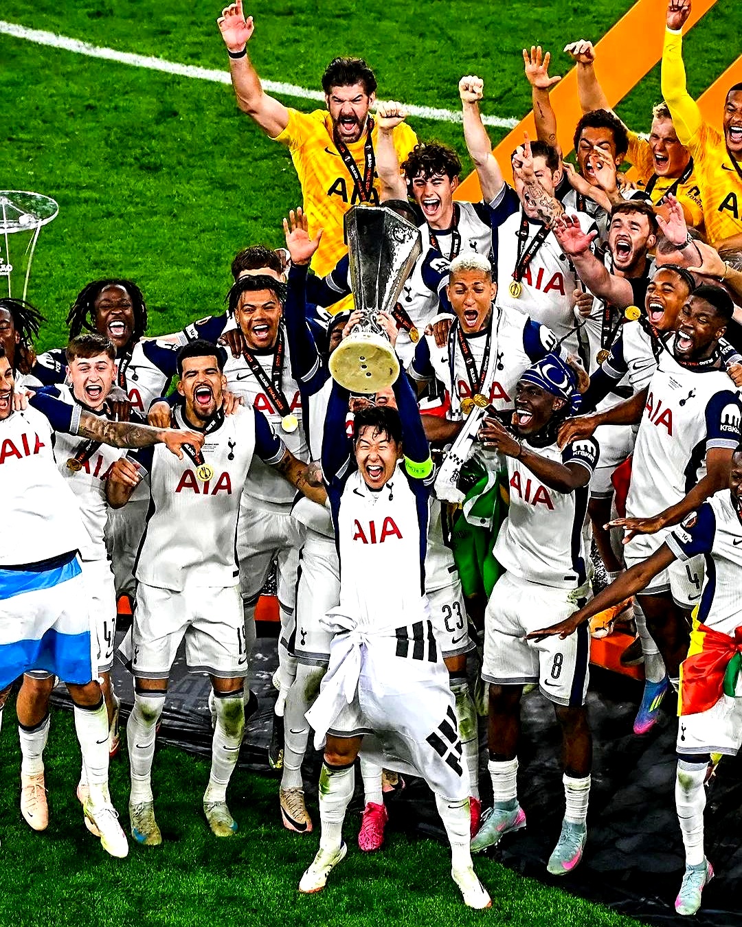 夺冠之路！欧预赛球队冲向巅峰！的简单介绍